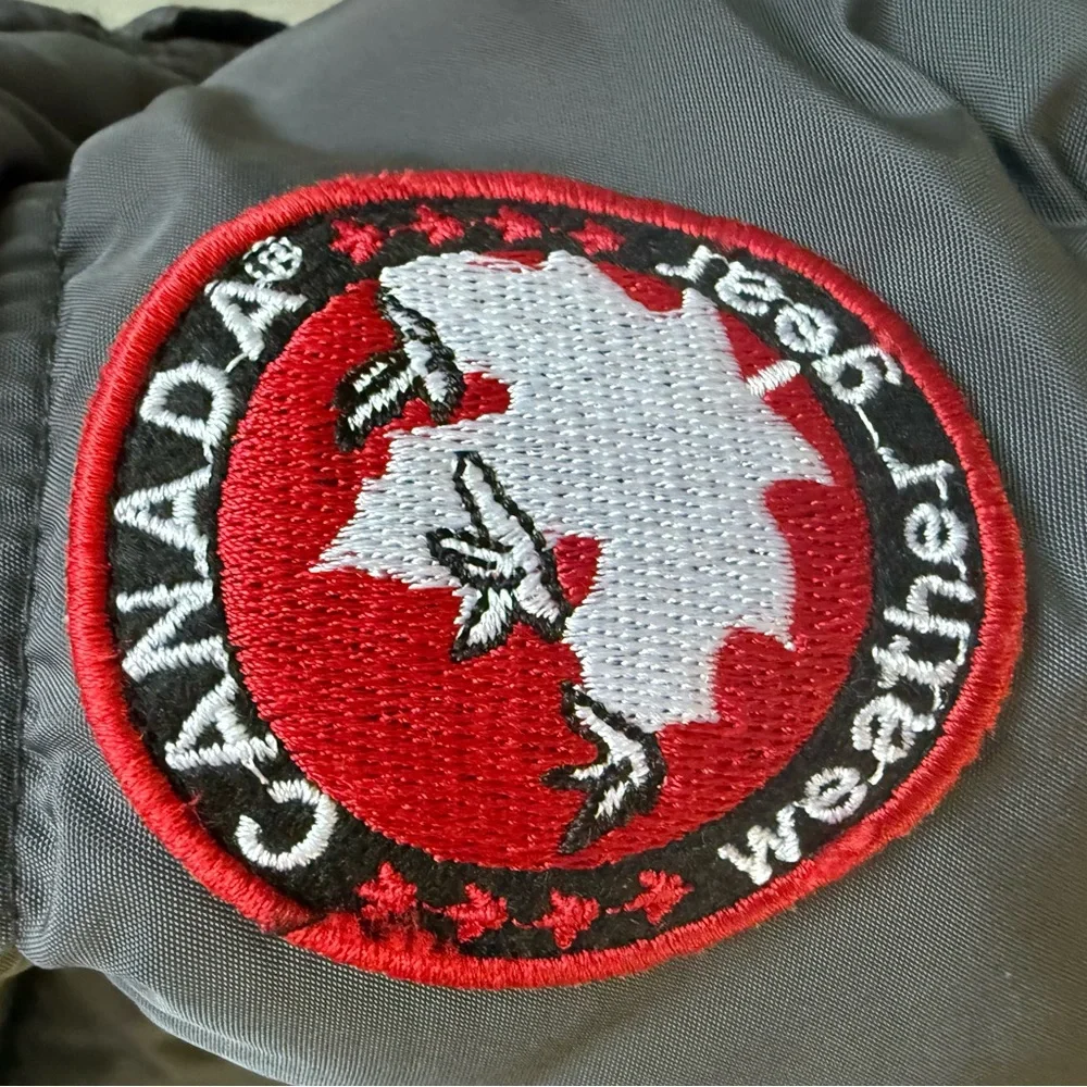 Canada Weather Gear Gray Puffer Jacket - Picture 4 of 8